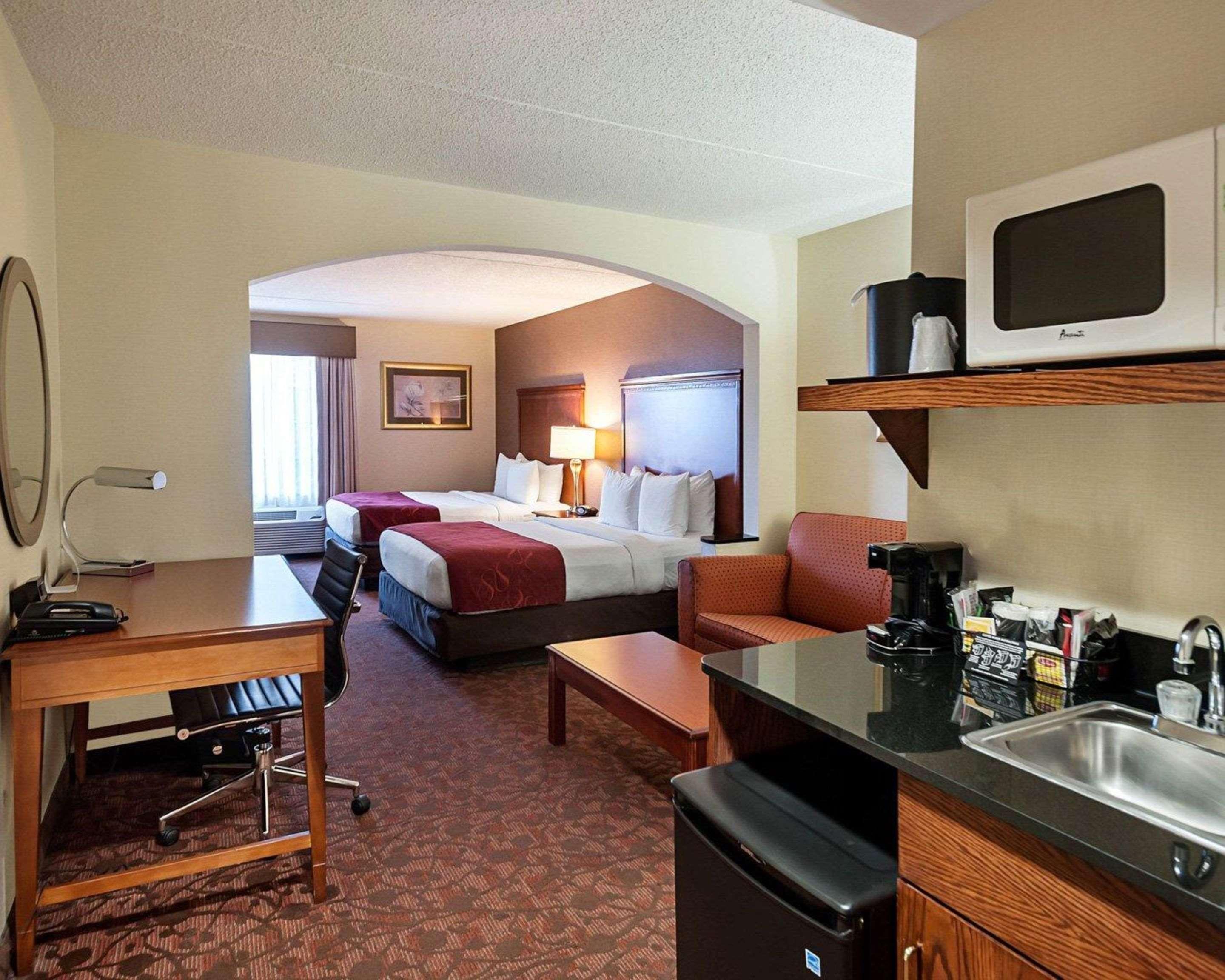 Comfort Suites Dulles Airport Chantilly Exteriör bild
