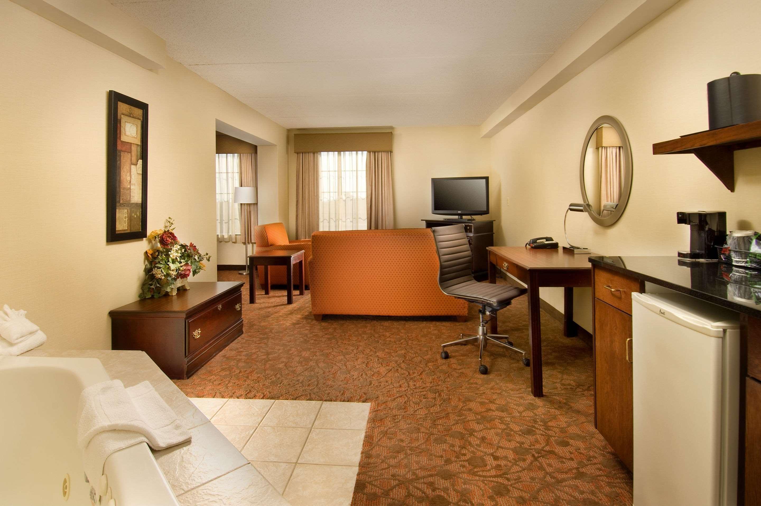 Comfort Suites Dulles Airport Chantilly Exteriör bild