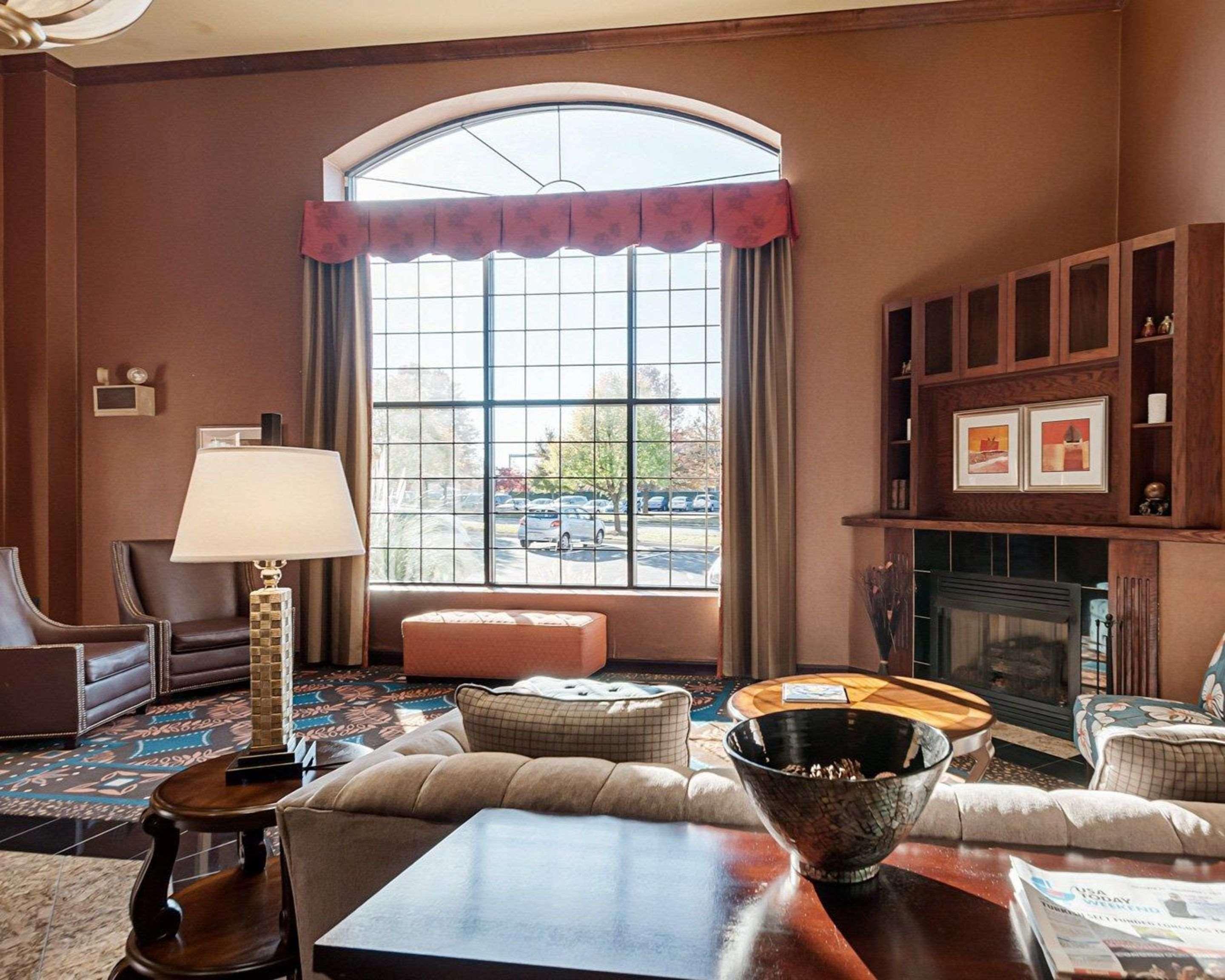Comfort Suites Dulles Airport Chantilly Exteriör bild