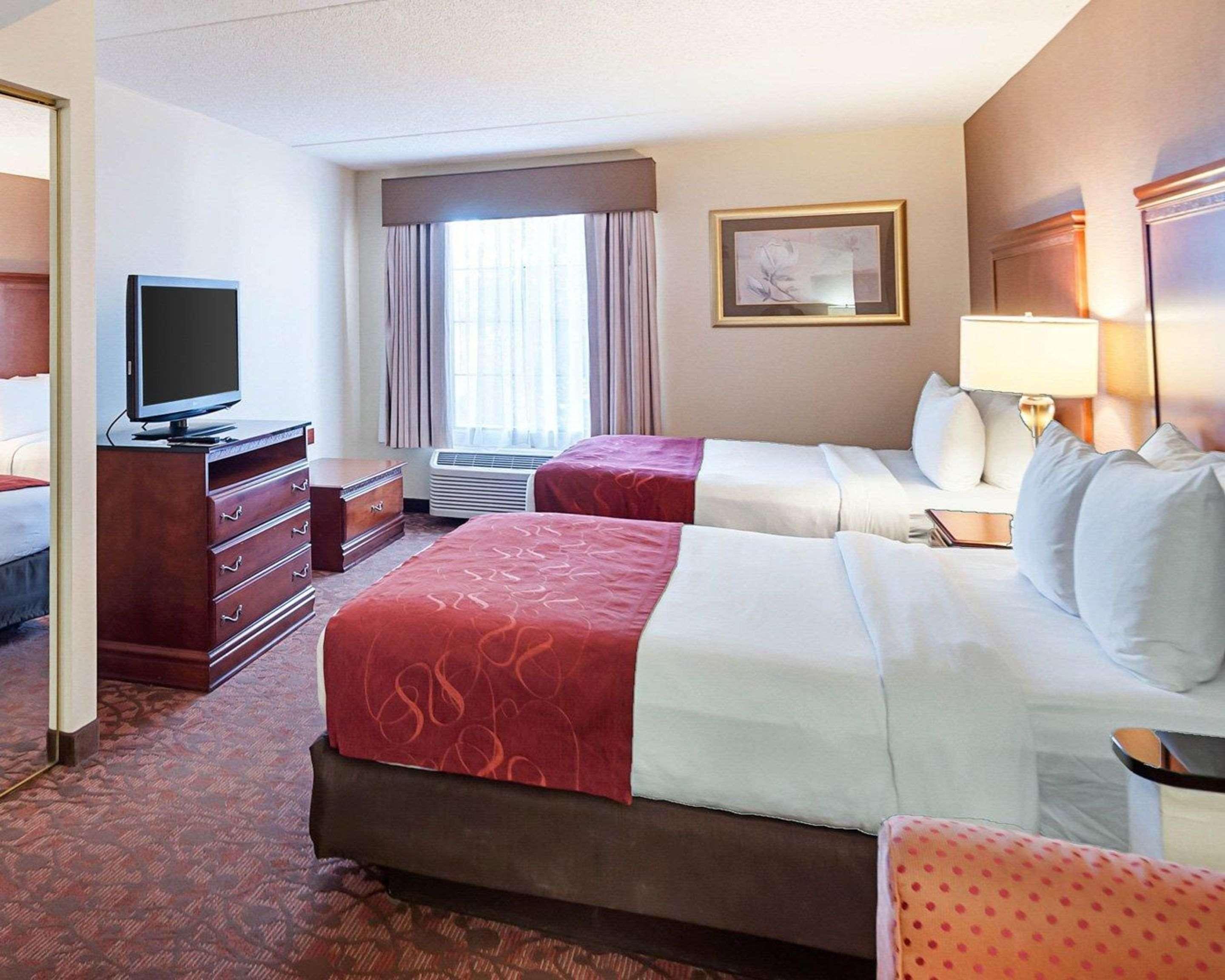 Comfort Suites Dulles Airport Chantilly Exteriör bild